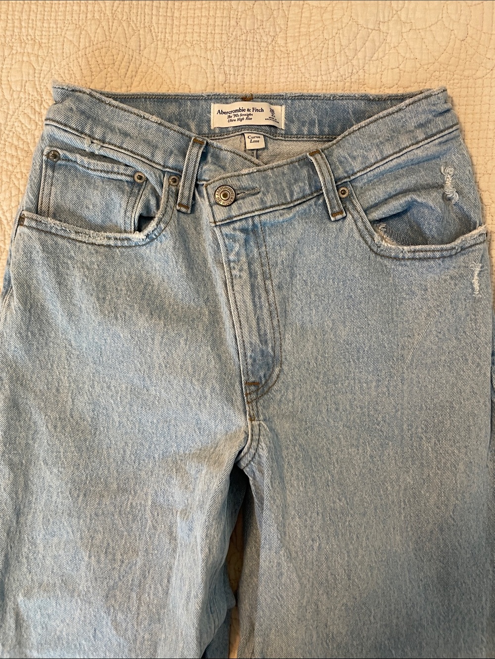Abercrombie & Fitch Light Blue Relaxed Denim Jeans